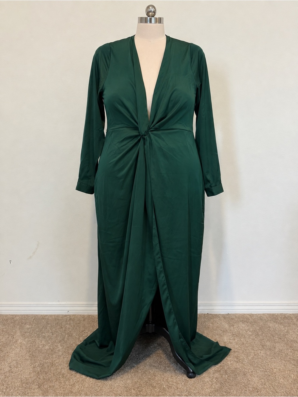 Fashion Nova Deep Green Twist-Front Maxi Dress